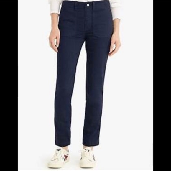 Jcrew Petite Vintage Straight Cargo pant in Slub Sateen - Picture 3 of 6